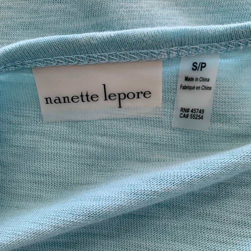 NWT Nanette Lepore Play "detox, retox, repeat" Top Light Blue Size Small - Picture 7 of 8